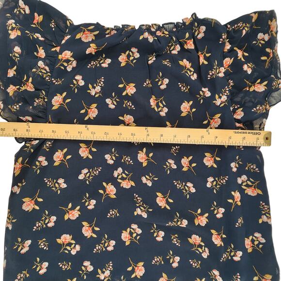 1.State Women’s Short Sleeve Blouse Flutter Top Floral Blue Medium - Picture 8 of 8